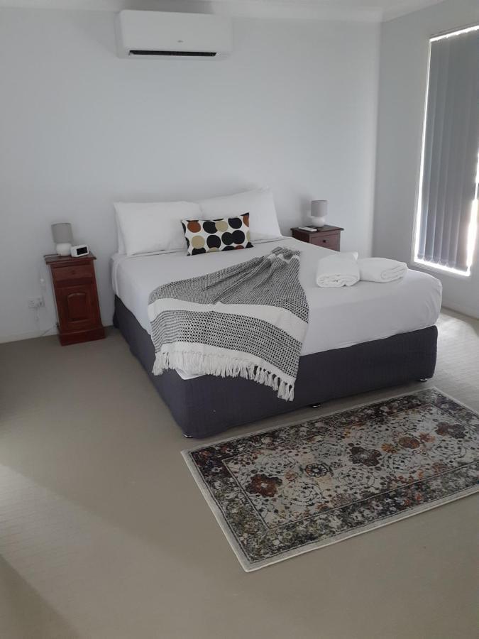 Blk Stays Guest House Deluxe Units Morayfield Exterior photo